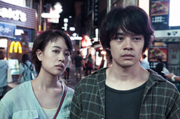 映画『映画 夜空はいつでも最高密度の青色だ』石橋静河／池松壮亮