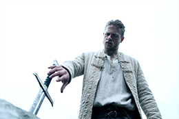 映画『キング・アーサー』チャーリー・ハナム