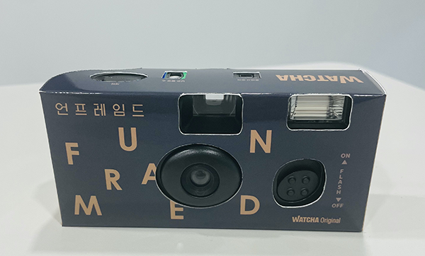 WATCHA『UNFRAMED/アンフレームド』オリジナルカメラ