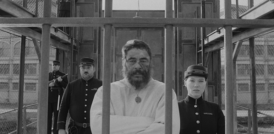映画『フレンチ・ディスパッチ　ザ・リバティ、カンザス・イヴニング・サン別冊』ベニチオ・デル・トロ