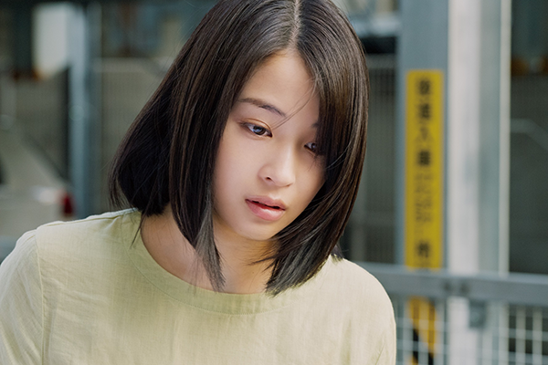 映画『流浪の月』広瀬すず