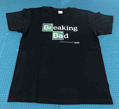 【ARUARU海ドラDiner】プレゼント：『ブレイキング・バッド』Tシャツ（黒）