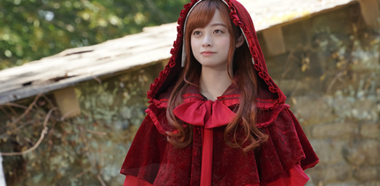 Netflix映画『赤ずきん、旅の途中で死体と出会う。』橋本環奈