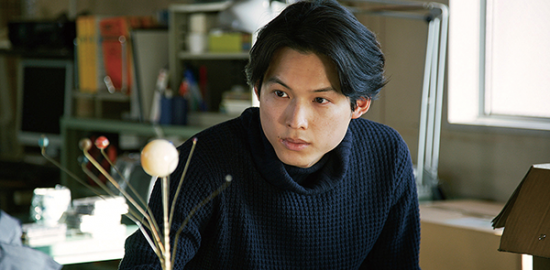 映画『夜明けのすべて』松村北斗