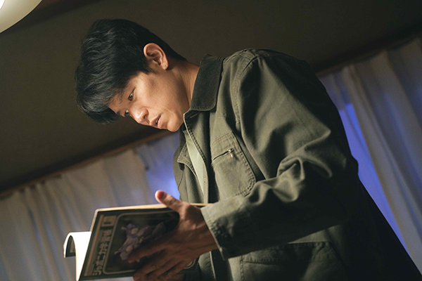 映画『花まんま』鈴木亮平
