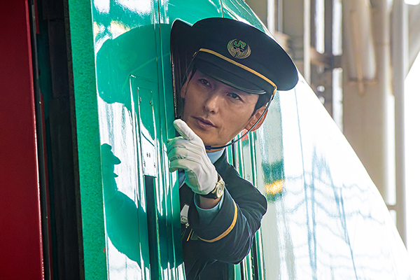 Netflix映画『新幹線大爆破』草彅剛