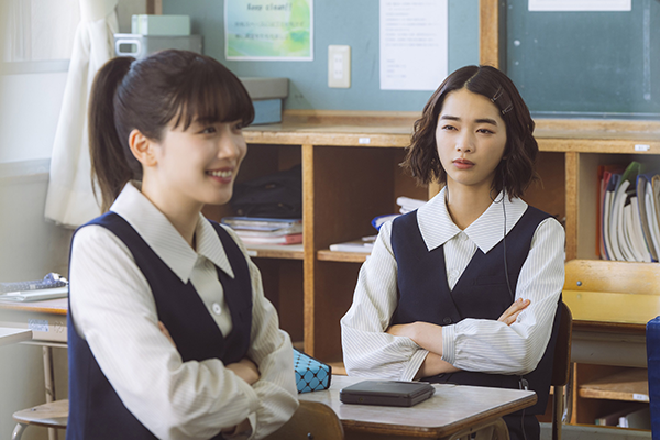 映画『かくかくしかじか』永野芽郁/見上愛