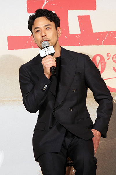 映画『宝島』完成報告会見、妻夫木聡