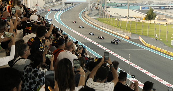 映画『F1®/エフワン』