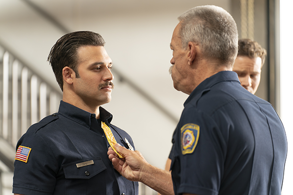 海外ドラマ『9-1-1 LA救命最前線　シーズン8』ライアン・グスマン
