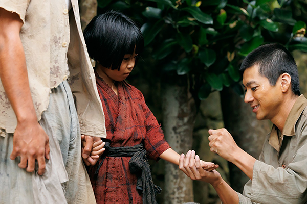 映画『木の上の軍隊』山田裕貴