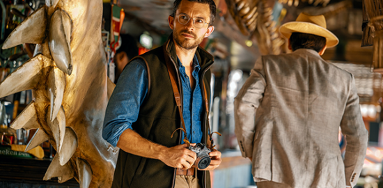 映画『ジュラシック・ワールド／復活の大地』ジョナサン・ベイリー