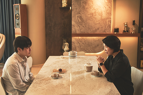 Netflix映画『84 m²』カン・ハヌル/ヨム・ヘラン