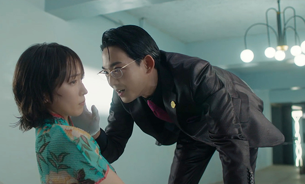 映画『九龍ジェネリックロマンス』吉岡里帆／⻯星涼