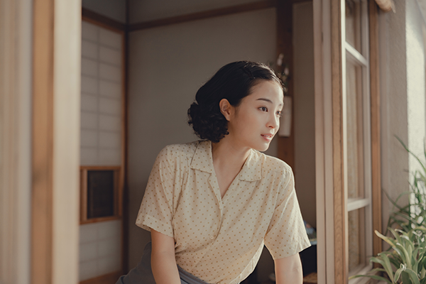 映画『遠い山なみの光』広瀬すず