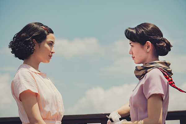 映画『遠い山なみの光』広瀬すず／二階堂ふみ