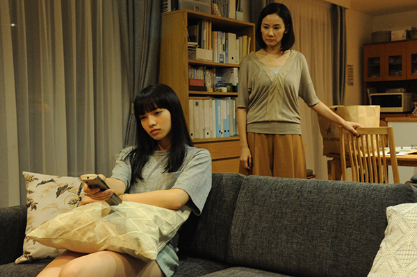 映画『恋は雨上がりのように』小松菜奈／吉田羊