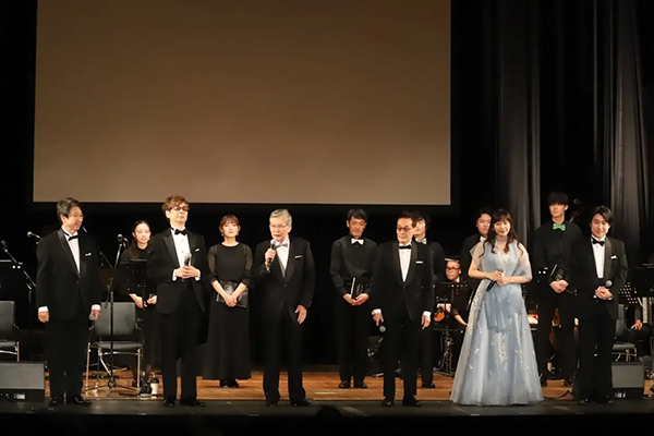 「20周年記念 ボイスシネマ声優口演ライブ2025」過去口演写真：羽佐間道夫、山寺宏一 他