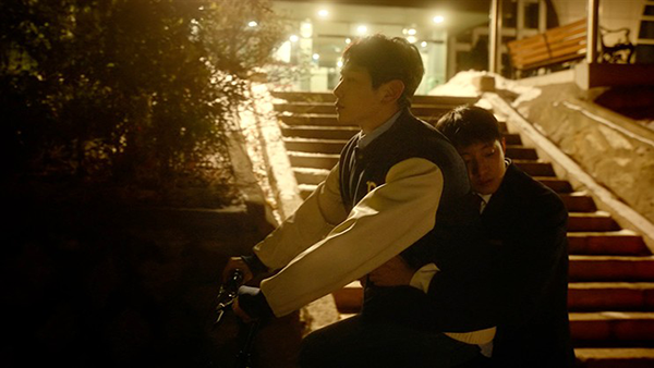 映画『あの時、愛を伝えられなかった僕の、3つの“もしも”の世界。』ホン・サビン/シン・ジュヒョブ