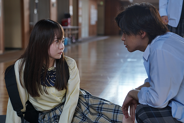 映画『恋に至る病』山田杏奈