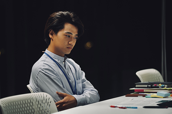 映画『君の顔では泣けない』髙橋海人