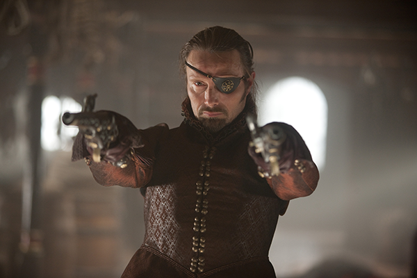 映画『三銃士／王妃の首飾りとダ・ヴィンチの飛行船』マッツ・ミケルセン