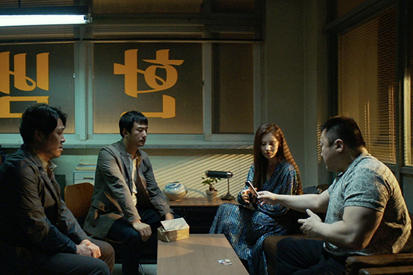 映画『悪魔祓い株式会社』マ・ドンソク/ソヒョン/イ・デヴィッド