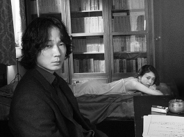 映画『星と月は天の穴』綾野剛／咲耶