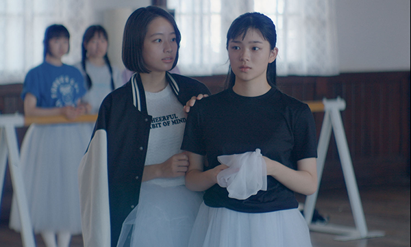 映画『白の花実』池端杏慈／蒼戸虹子