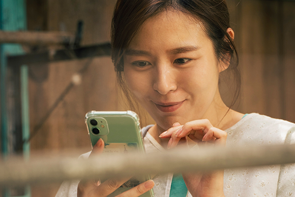 映画『サリー』エスター・リウ