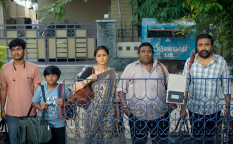 映画『ツーリストファミリー』シャシクマール／シムラン／ミドゥン・ジェイ・シャンカル／カマレーシュ・ジャガン／ヨーギ・バーブ