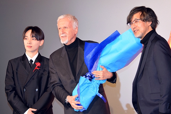 映画『アバター:ファイヤー・アンド・アッシュ』来日ジャパンプレミア、ジェームズ・キャメロン監督、山崎貴監督、宮世琉弥