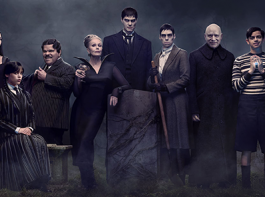 海外ドラマ『ウェンズデー　シーズン2』ジェナ・オルテガ／キャサリン・ゼタ＝ジョーンズ／ルイス・ガスマン／アイザック・オルドネス