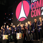 【東京コミコン2025】オープニング：イライジャ・ウッド、カール・アーバン、リー・トンプソン、トム・ウィルソン、クローディア・ウエルズ、ダニエル・ローガン、ジョン・バーンサル、クリスティーナ・リッチ、イヴァナ・リンチ、ノーマン・リーダス、ショーン・パトリック・フラナリー、ジャック・クエイド、マッツ・ミケルセン、浅野忠信、ピルウ・アスベック、セバスチャン・スタン、ジム・リー、C.B.セブルスキー、フランク・ミラー、クリストファー・ロイド、中丸雄一（MC）、伊織もえ（PR大使）、山本耕史（アンバサダー）