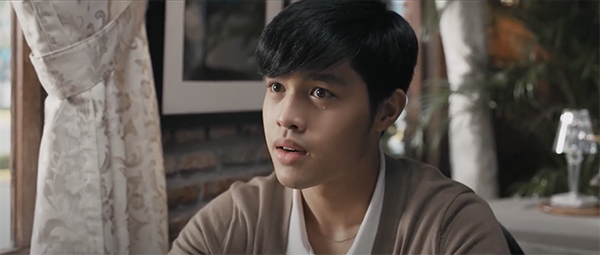 映画『アバウトアス・バット・ノット・アバウトアス』イライジャ・カンラス