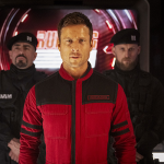 映画『ランニング・マン』グレン・パウエル