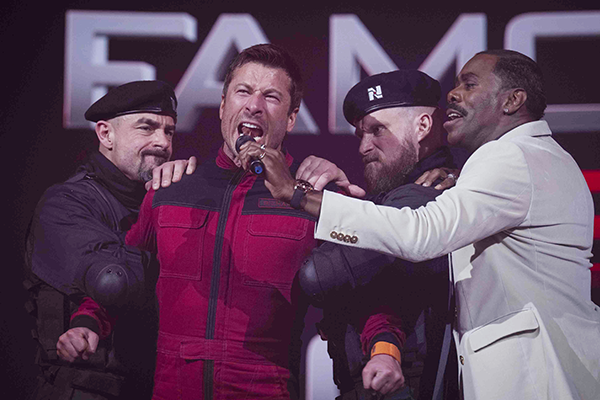 映画『ランニング・マン』グレン・パウエル/コールマン・ドミンゴ