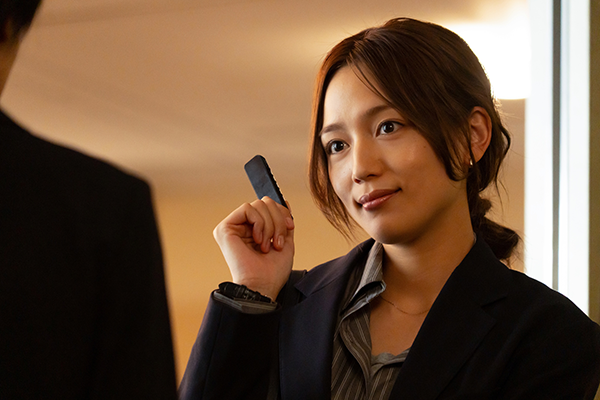 ABEMAオリジナル連続ドラマ『スキャンダルイブ』川口春奈