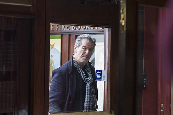 映画『さよなら、僕のマンハッタン』ピアース・ブロスナン