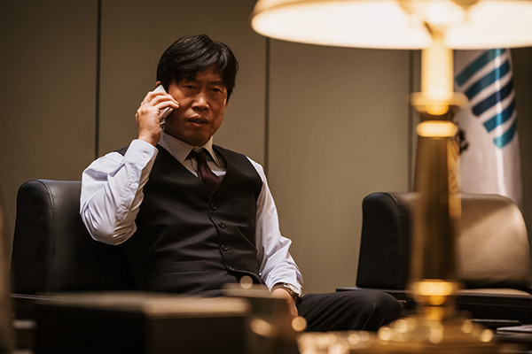 映画『YADANG／ヤダン』ユ・ヘジン