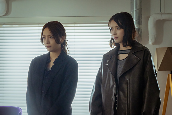 ABEMAオリジナル連続ドラマ『スキャンダルイブ』川口春奈／茅島みずき