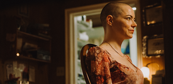 映画『ブゴニア』エマ・ストーン