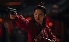 映画『超時空英雄伝エイリアノイド　PART1』キム・テリ