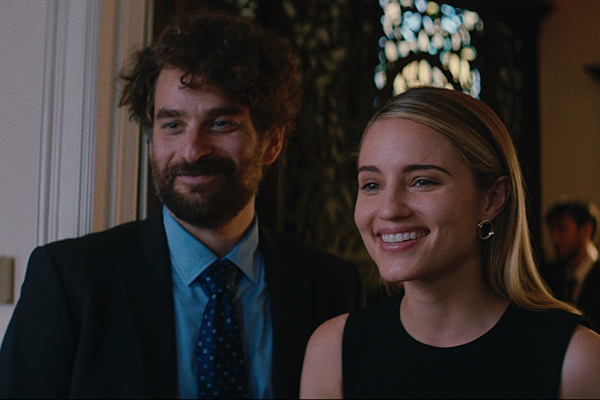 映画『Shiva Baby シヴァ・ベイビー』ダニー・デフェラーリ／ディアナ・アグロン（ダイアナ・アグロン）