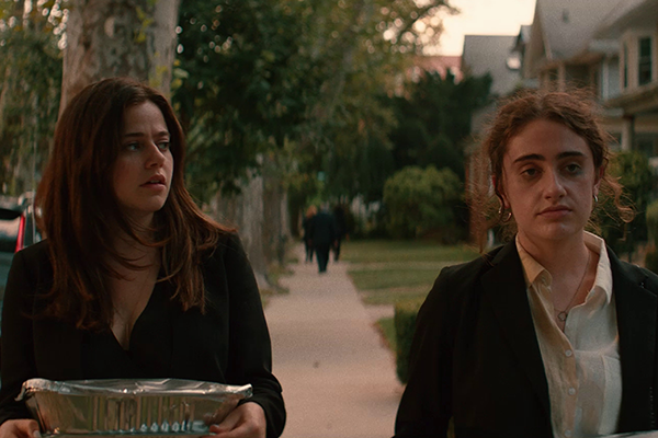 映画『Shiva Baby シヴァ・ベイビー』レイチェル・セノット／モリー・ゴードン