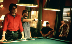 映画『ユージュアル・サスペクツ』ガブリエル・バーン／スティーヴン・ボールドウィン／ケヴィン・スペイシー／ケヴィン・ポラック