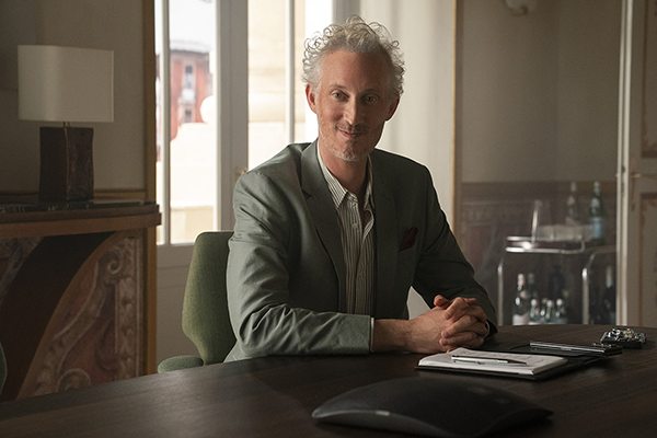 Netflixドラマ『エミリー、パリへ行く　シーズン5』ブリュノ・グエリ