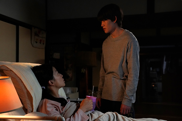 映画『90メートル』山時聡真/菅野美穂