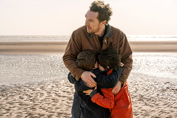 映画『フェザーズ　その家に巣食うもの』ベネディクト・カンバーバッチ