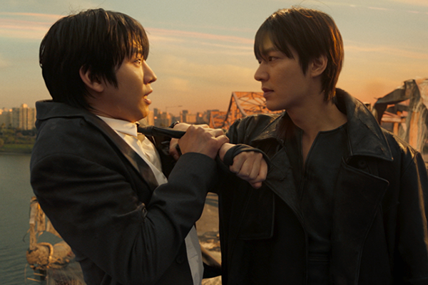 映画『全知的な読者の視点から』イ・ミンホ/アン・ヒョソプ/チェ・スビン/シン・スンホ/ナナ/ジス/クォン・ウンソン